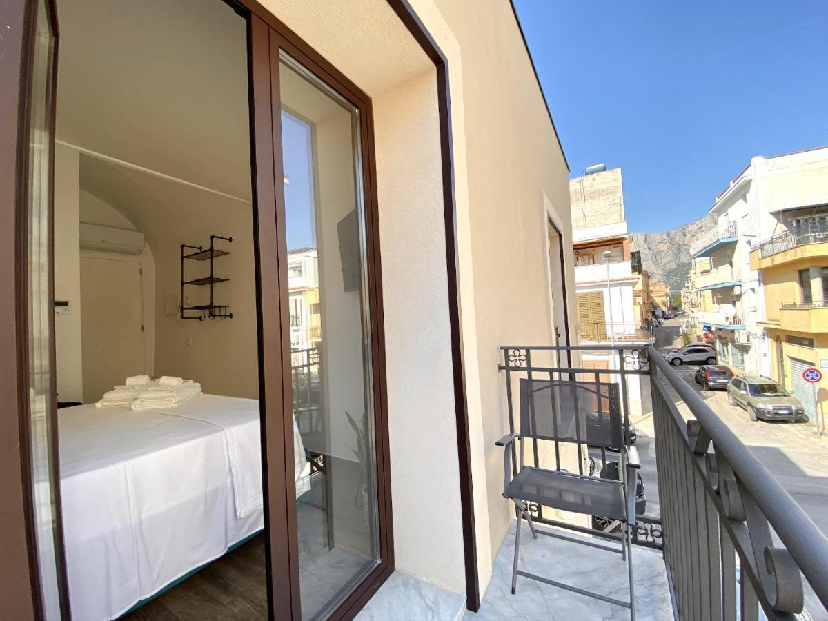 L'Ulivo Comfort Rooms Terrasini Bagian luar foto