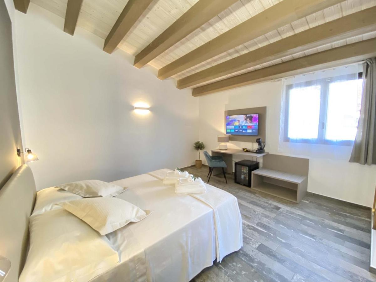 L'Ulivo Comfort Rooms Terrasini Bagian luar foto